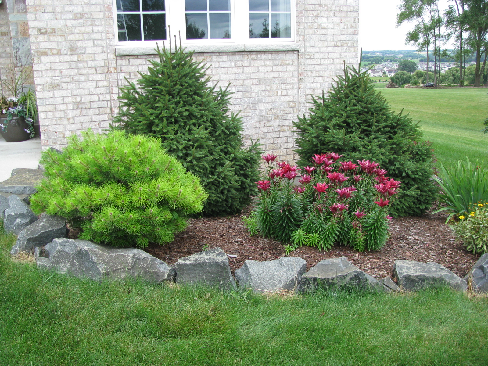 garden landscaping rocks garden plans and layouts garden landscaping ...